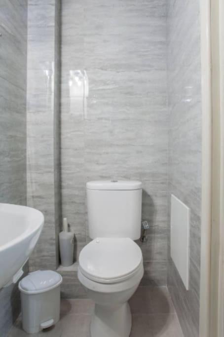 Newly Reconstructed Flat 107Sqm! Apartment Chania  Ngoại thất bức ảnh
