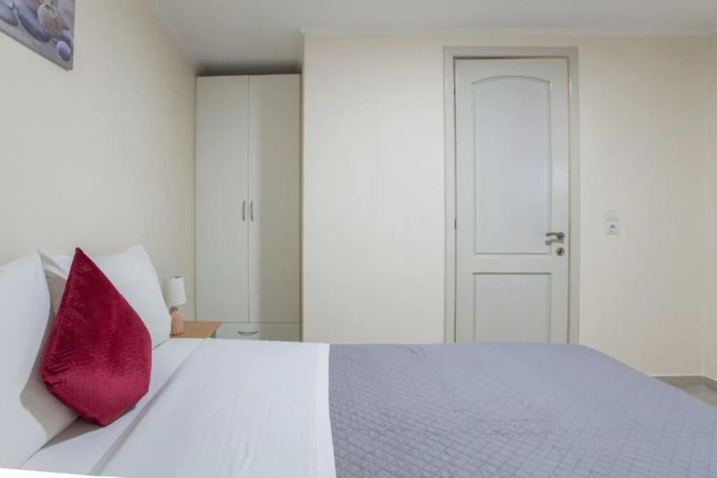 Newly Reconstructed Flat 107Sqm! Apartment Chania  Ngoại thất bức ảnh